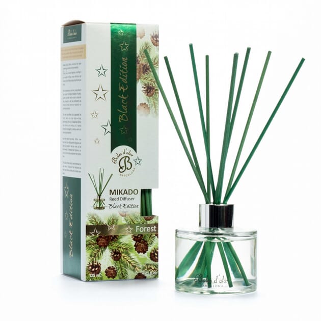Boles d`olor Forest. Sedertre & edelgran duftpinner 125 ml