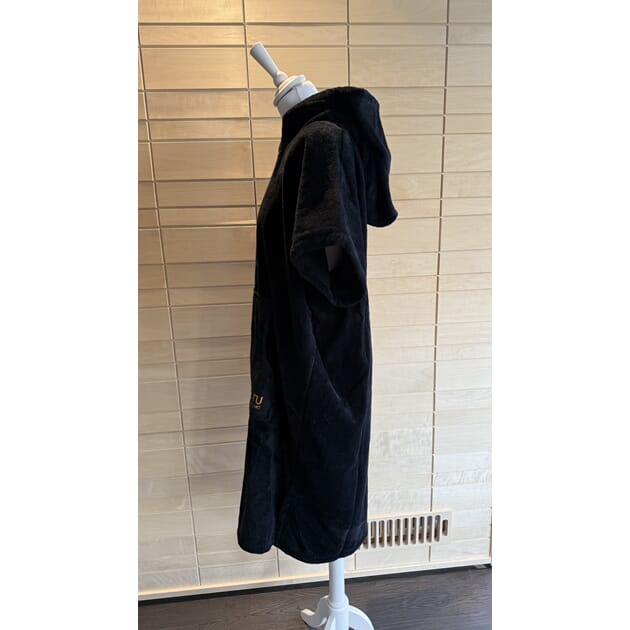 Badstu Poncho svart velur small/Medium