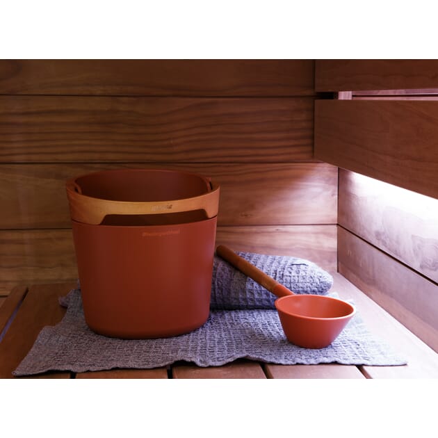 Helmi pail and ladle Terracotta